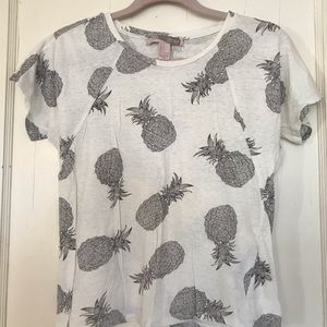 Forever 21 pineapple tshirt size S